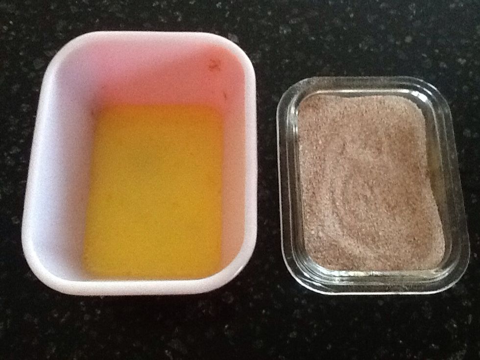 Beat remaining egg with 1 tablespoon water. In a separate container, stir together 1 tablespoon sugar with 1 teaspoon cinnamon.