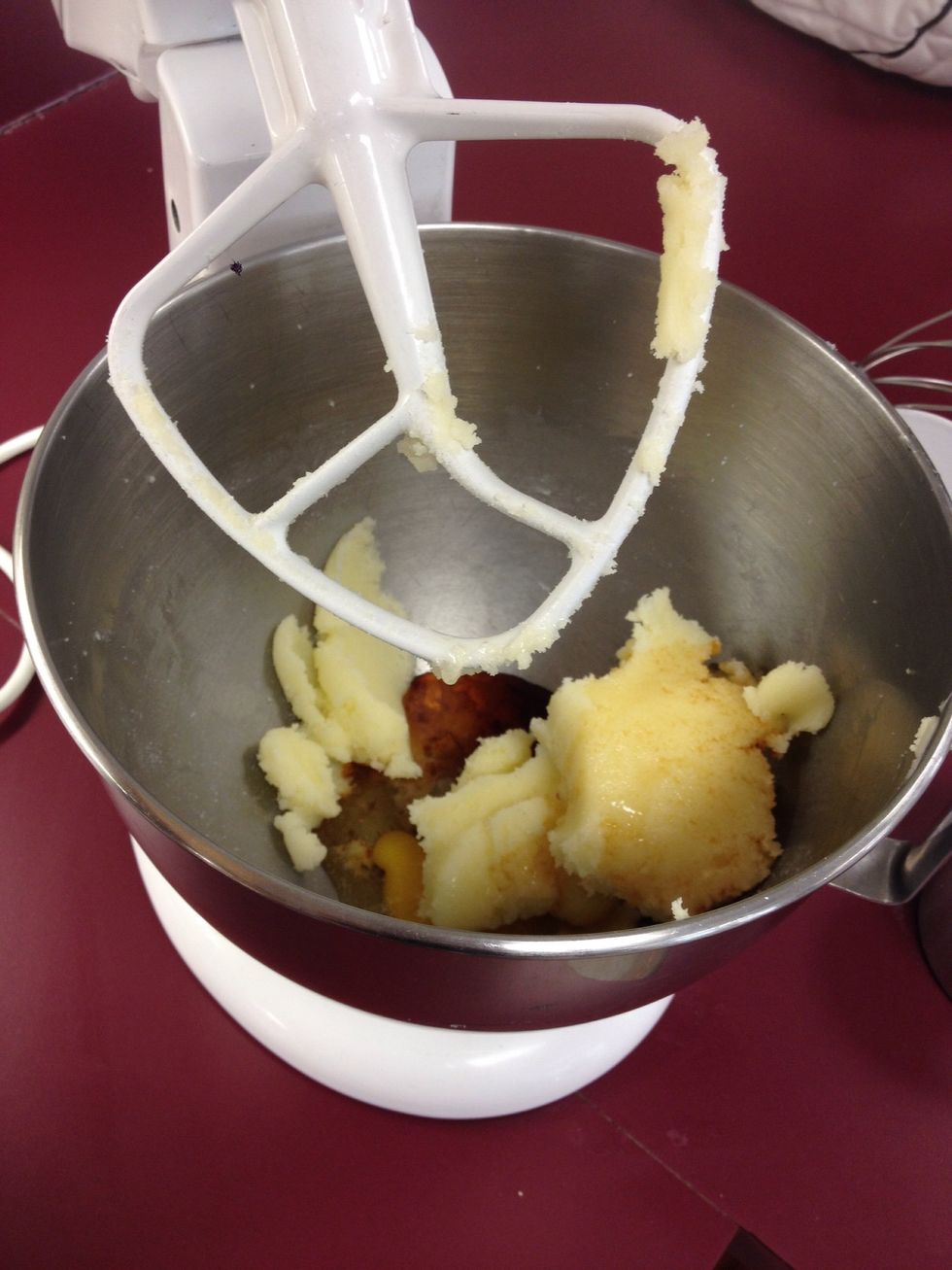 beat the egg and vanilla extract
