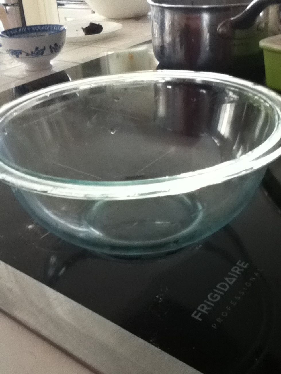 Before handling the dough, find two oven safe bowls. For a disc shape I use a Pyrex bowl.