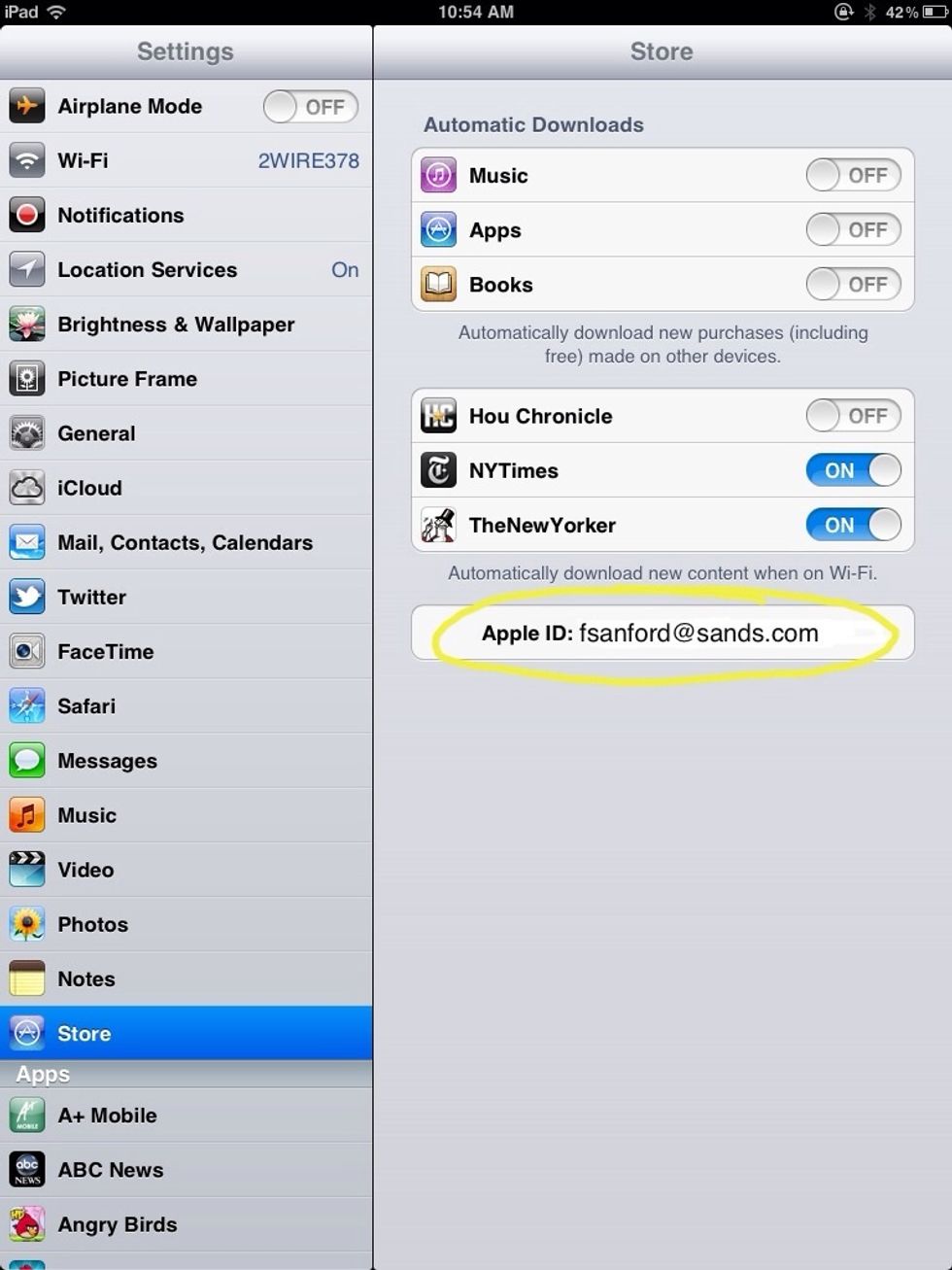 Before you begin, make sure no one is logged on to the device you will be using (Settings> Store). To log someone out, just tap the Apple ID and select log out in the pop-up.