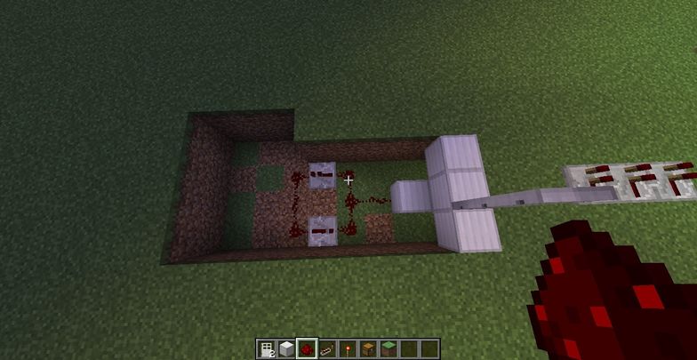 How To Make Lock Down Trap In Minecraft