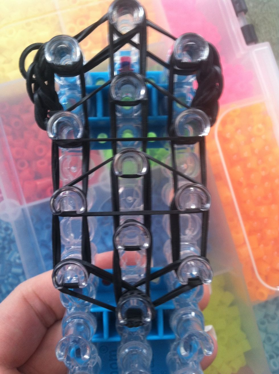 Below that cap band place another one