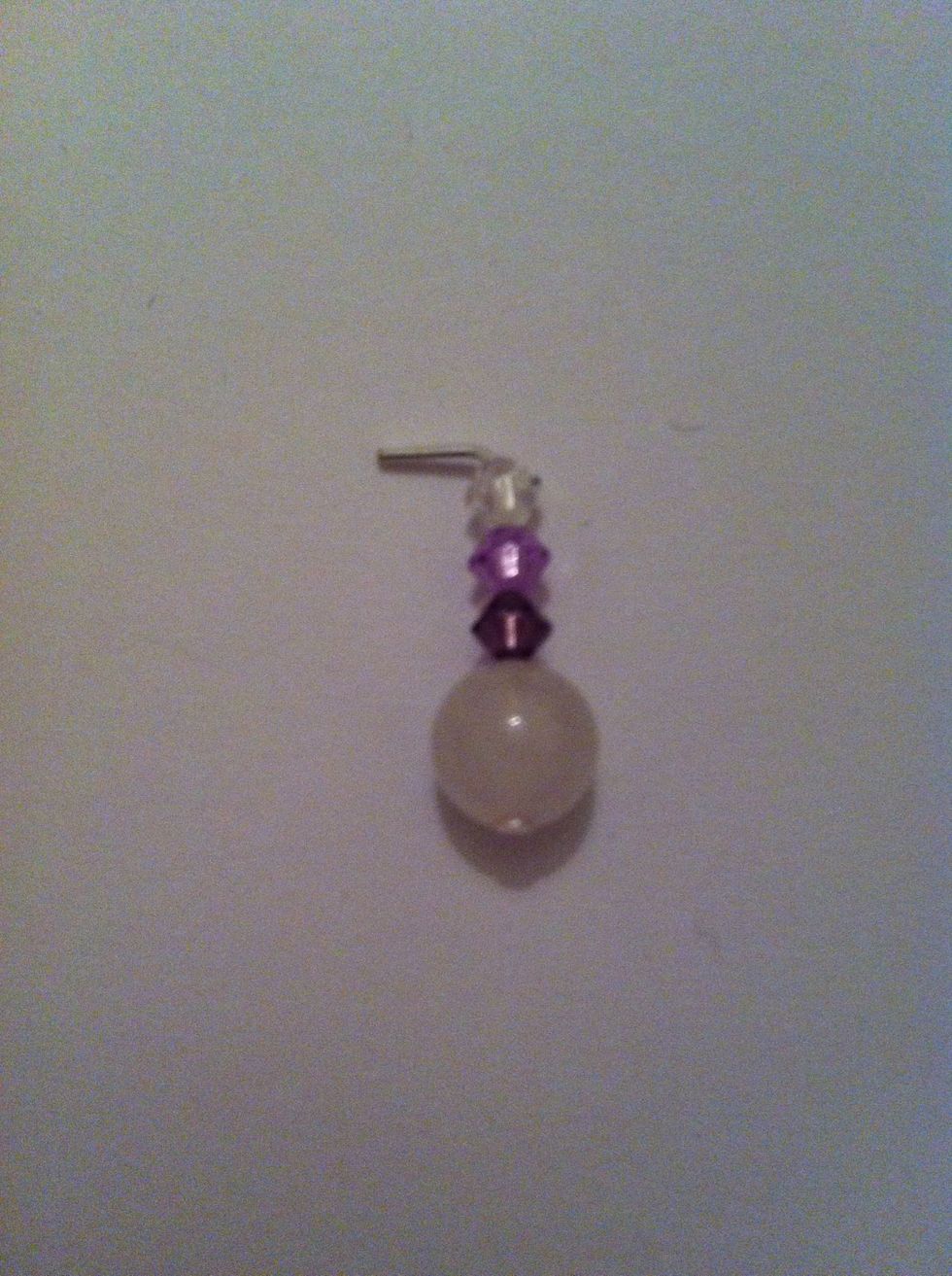 Bend the head pin to a right angle with the pliers