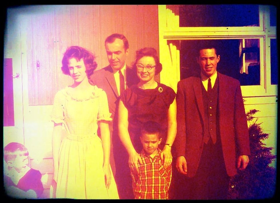 Best of all, Uncle Fred was a great storyteller and a first class magician. One day, when I was about five, Uncle Fred stopped by to demonstrate an unbelievable act of sorcery.