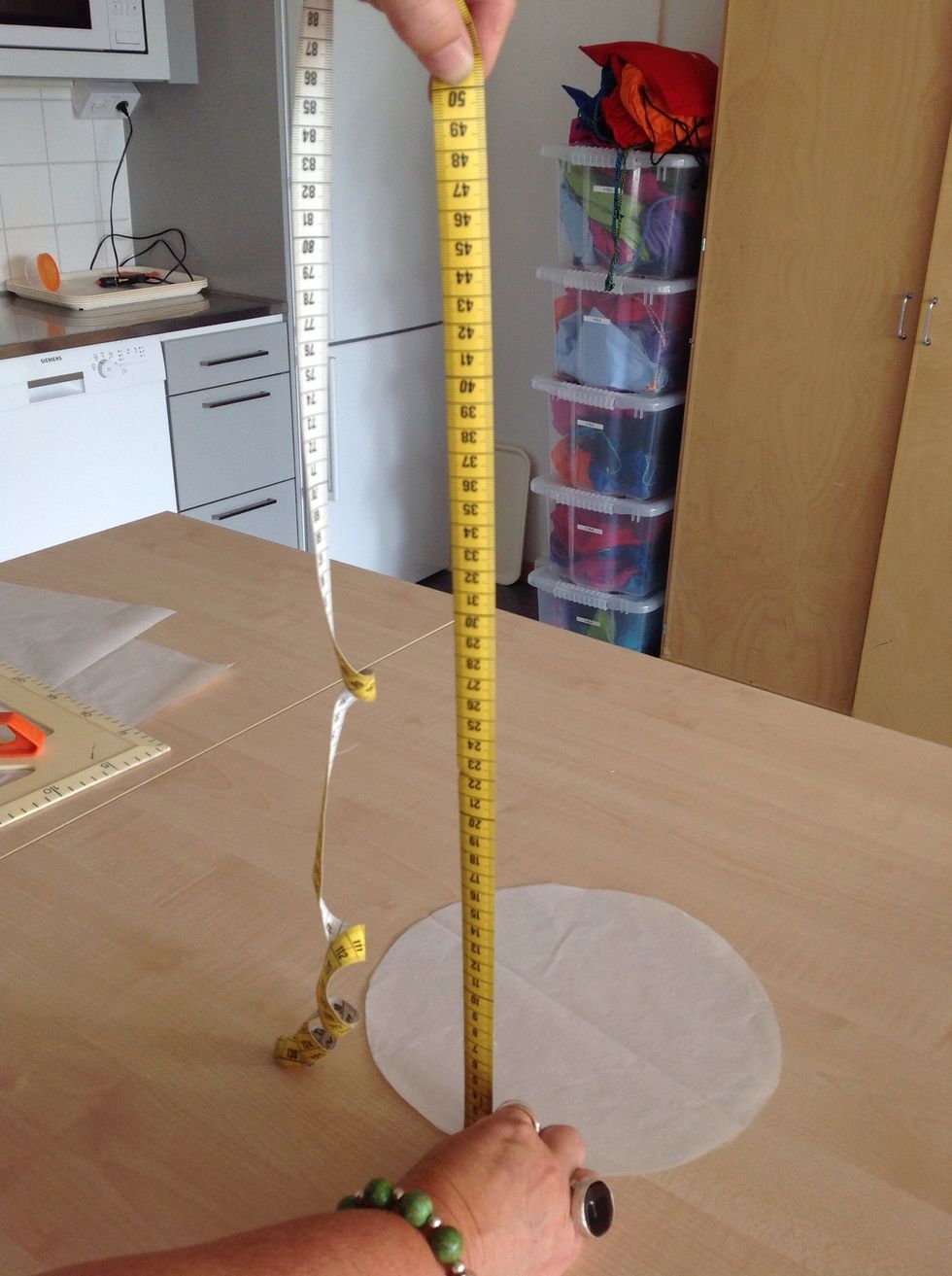 Best\u00e4m hur h\u00f6g din v\u00e4ska ska bli.