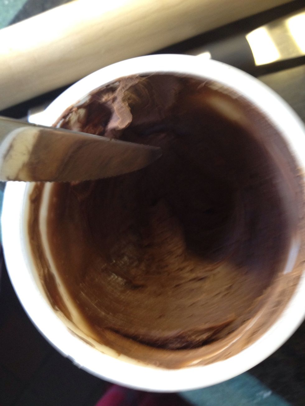 Betty Crocker chocolate buttercream frosting