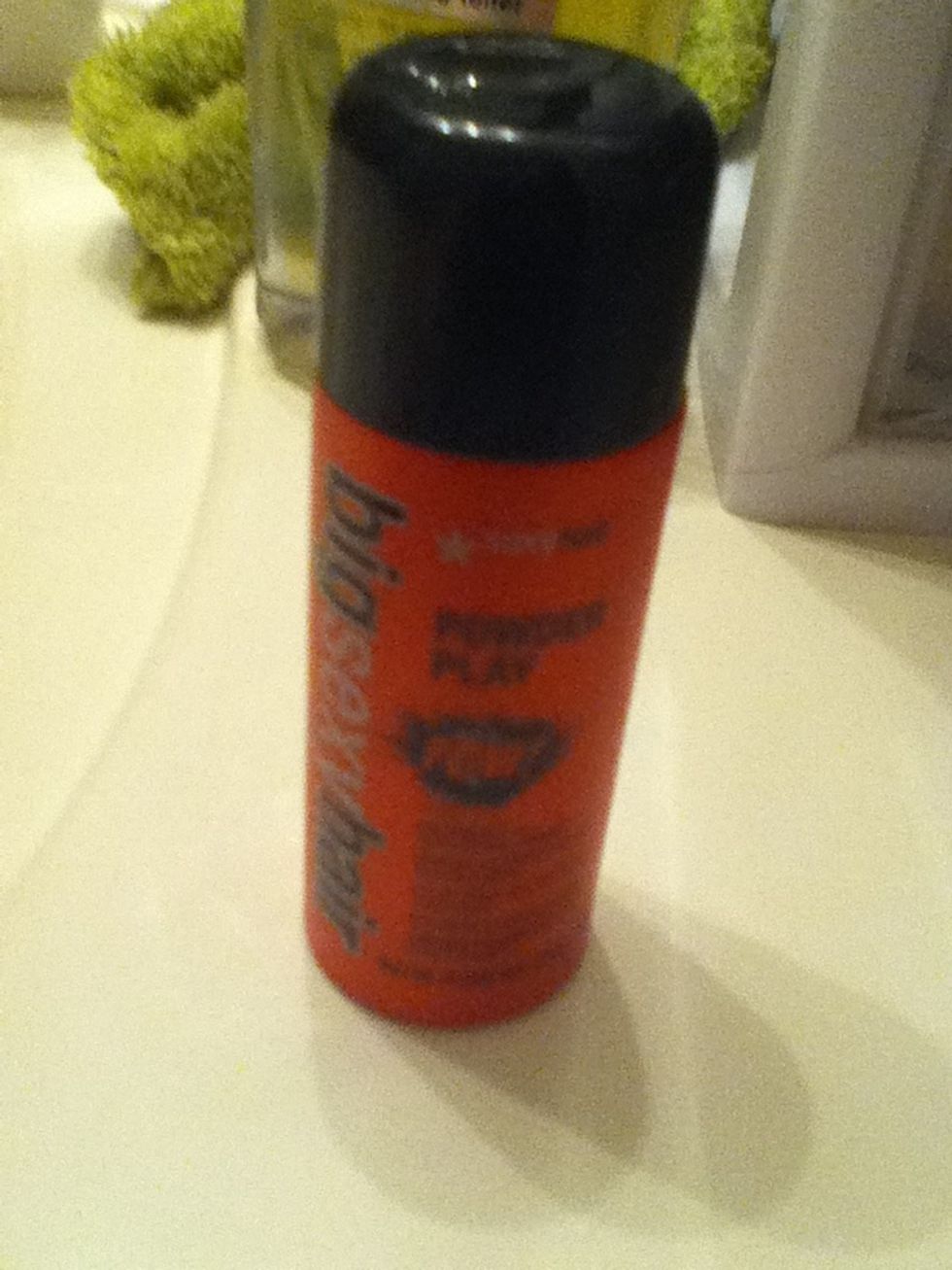 Big sexy hair powder play, this is a good product if you need some "poof to your hair" but be warned the next day your hair won't look so hot, so be sure to wash your hair that night