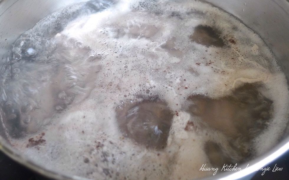 Blanch pork ribs in boiling water for about 5 minutes to remove scum. This will ensure a clear soup.