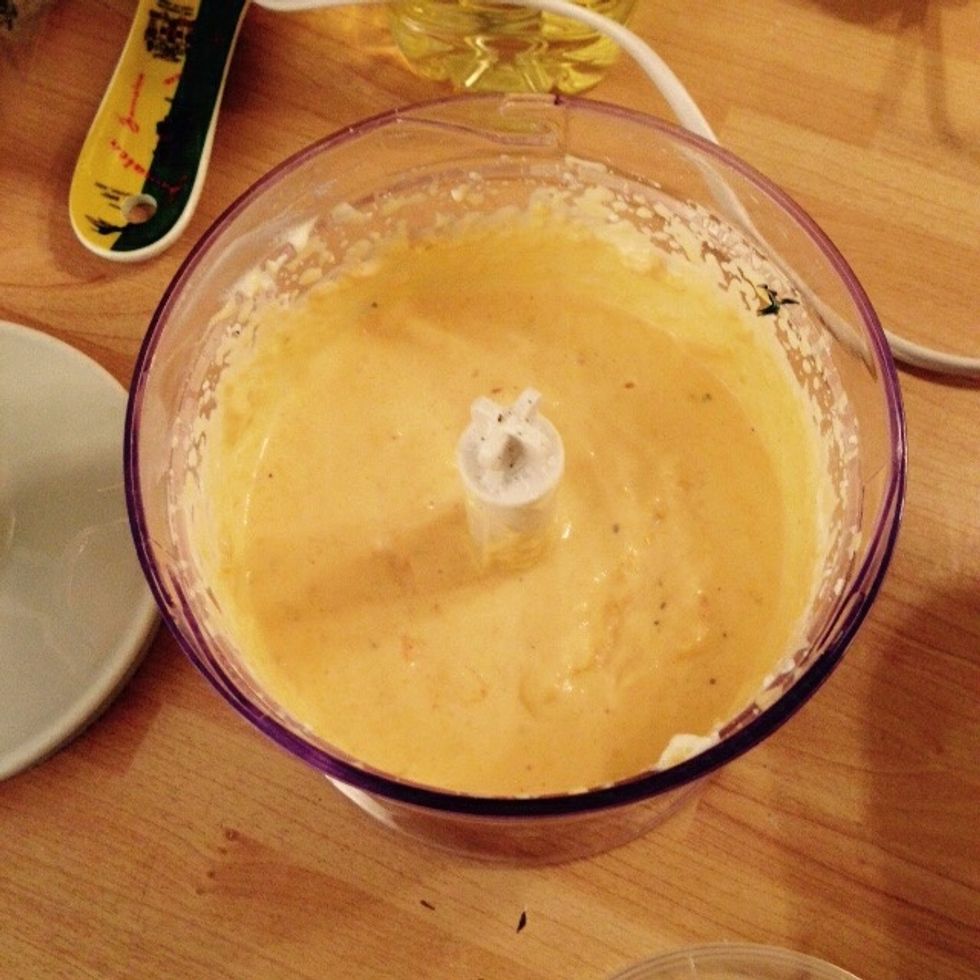 Blend all together and add nutmeg and black pepper to taste.