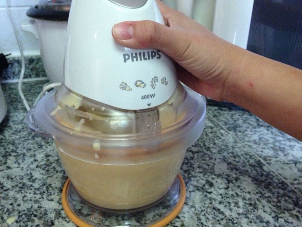 Blend all your ingredients for about 20-30 seconds.