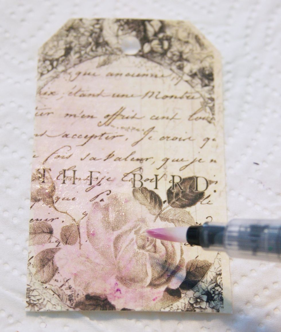 Blend colors together with a waterbrush. Since the gesso provides a smooth surface, the colors blend beautifully with no lines.