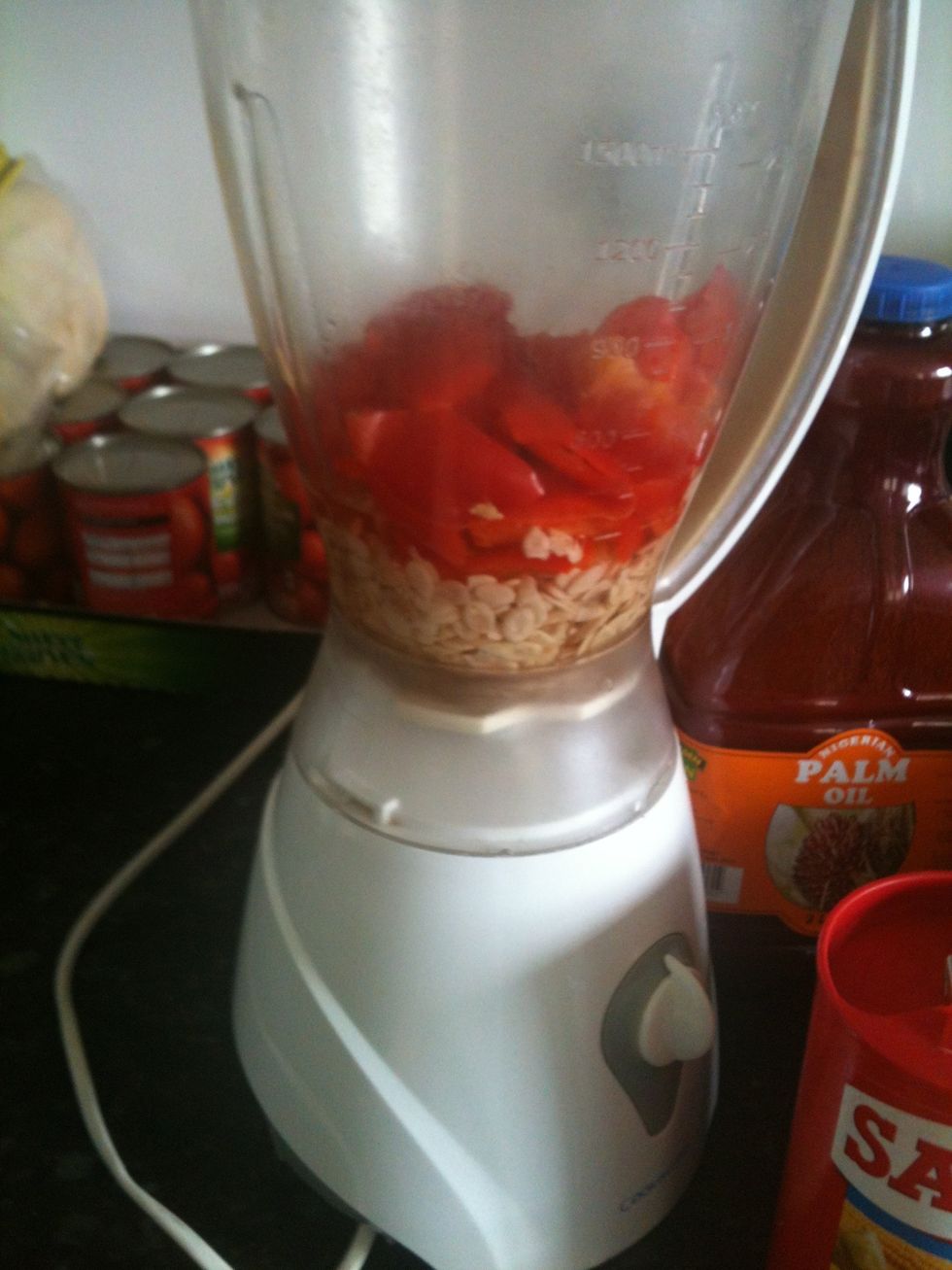Blend d melon seeds, peppers n crayfish together. D end result should be watery but nt runny like a nys rich chocolate drink