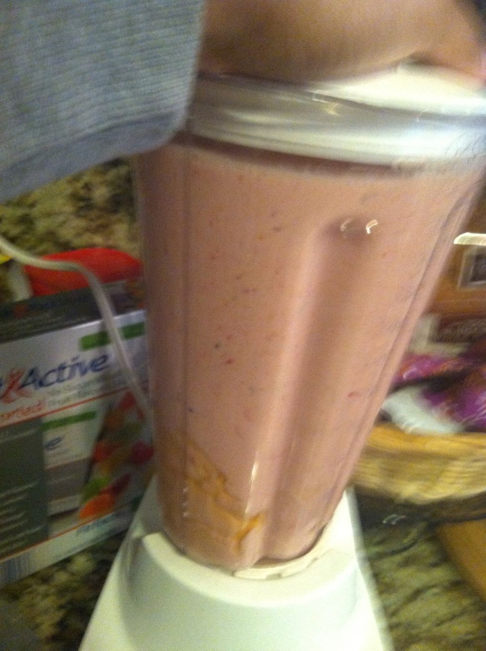 blend it up. if the honey get on the side get a spoon and get it off.