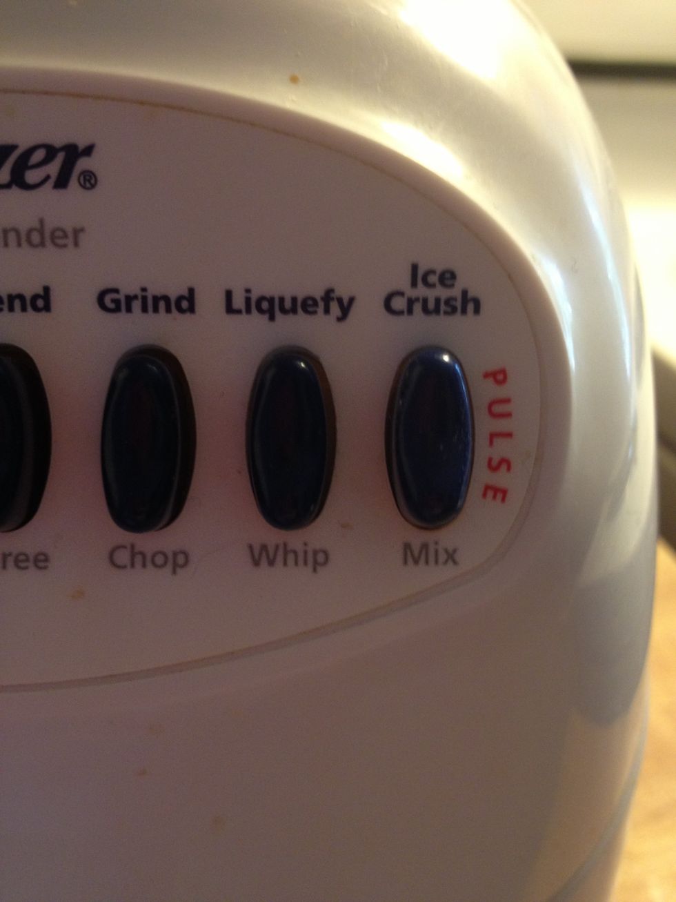 Blend on ice crush (pulse) after that, add 1 row of ice cubes from your ice tray. Blend again.