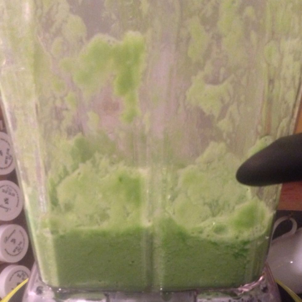 Blend the wheatgrass and water together using the highest speed for about 60 seconds. You should be left with a pulpy green mixture that is the consistency of a smoothie.