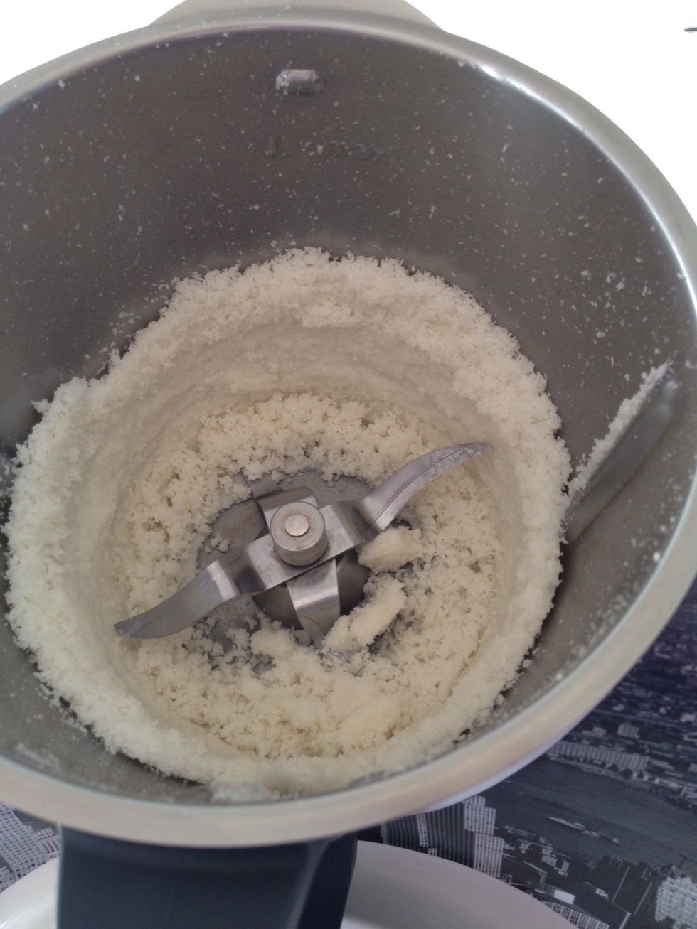 Blend to a fine powder 20-30 seconds high speed, I use a Thermomix.