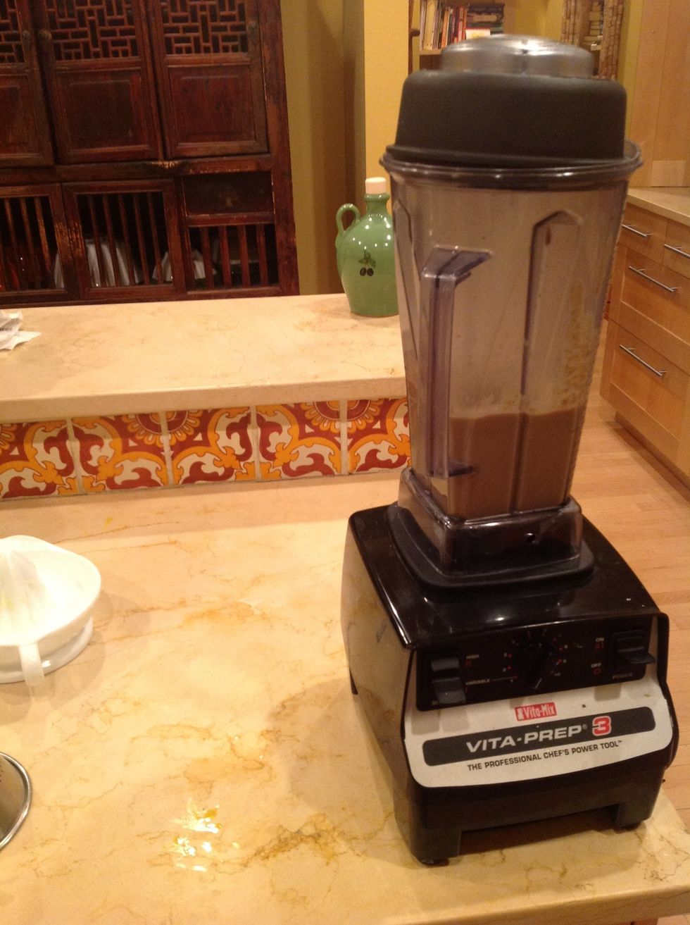 Blend to bring the sauce back together