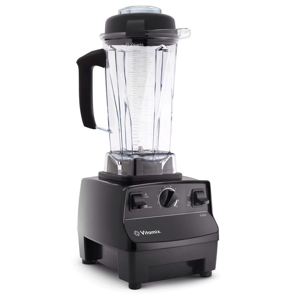 Blender I can blend up foods to mix things into a smoothie Blender help me by mixing foods well and simply