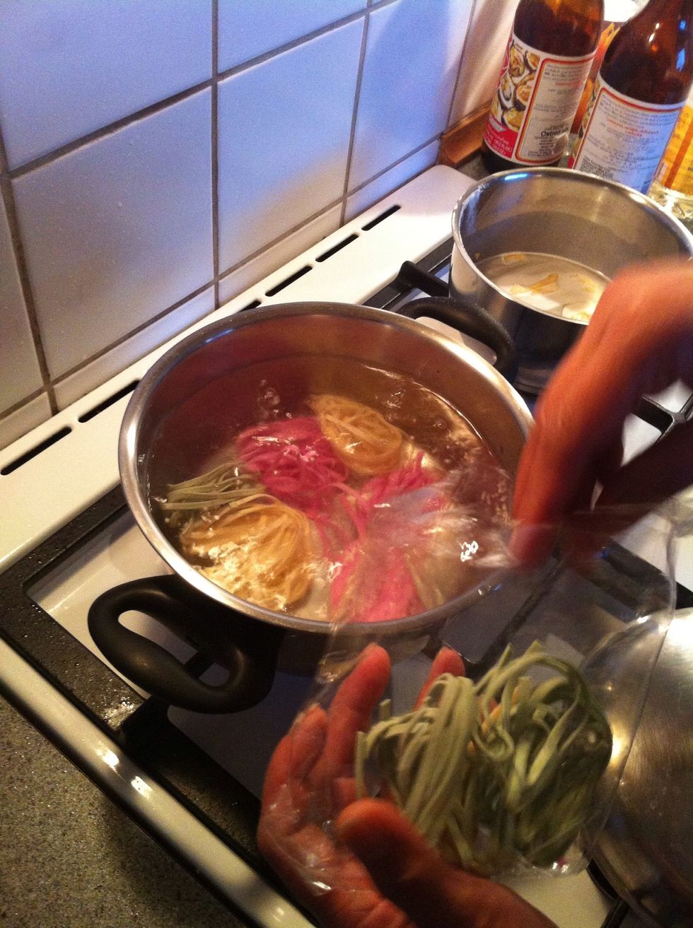 Boil lots of water, and add in your tapioca pearls and strings. Let it boil in 10 minutes.