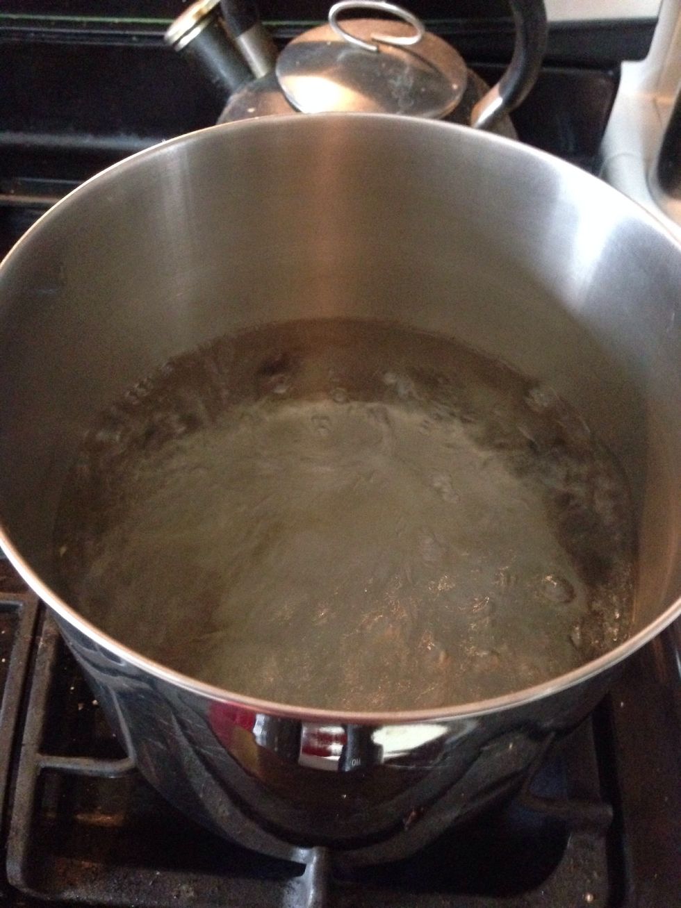 Boil some water in a big pot and add 1Tbsp oil and a pinch of salt