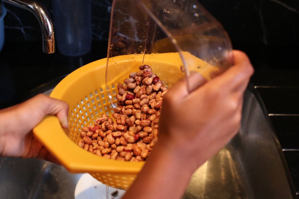 Boil the water and wash the samp then put it in a pot