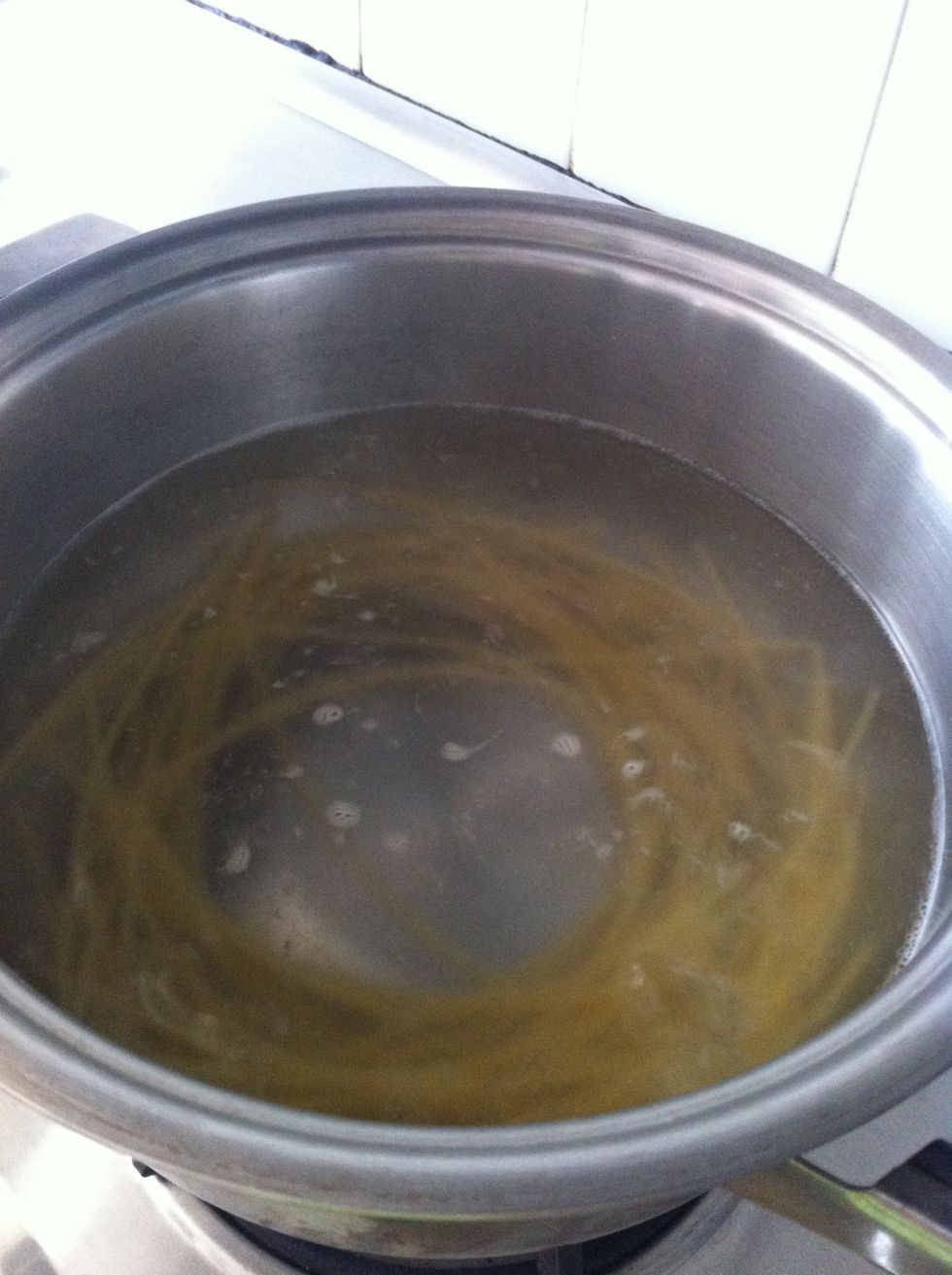 Boil up the spaghetti!
