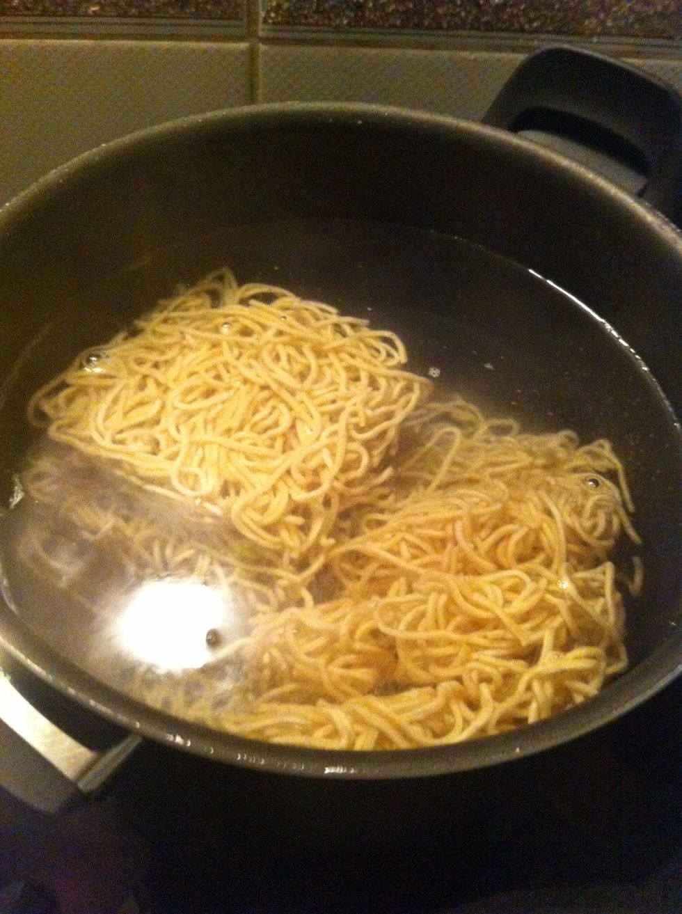 Boil your noodles by the way. I prefer 5-7 minutes to boil my noodles. You can do it shorter if U like :)))) drain well before use...