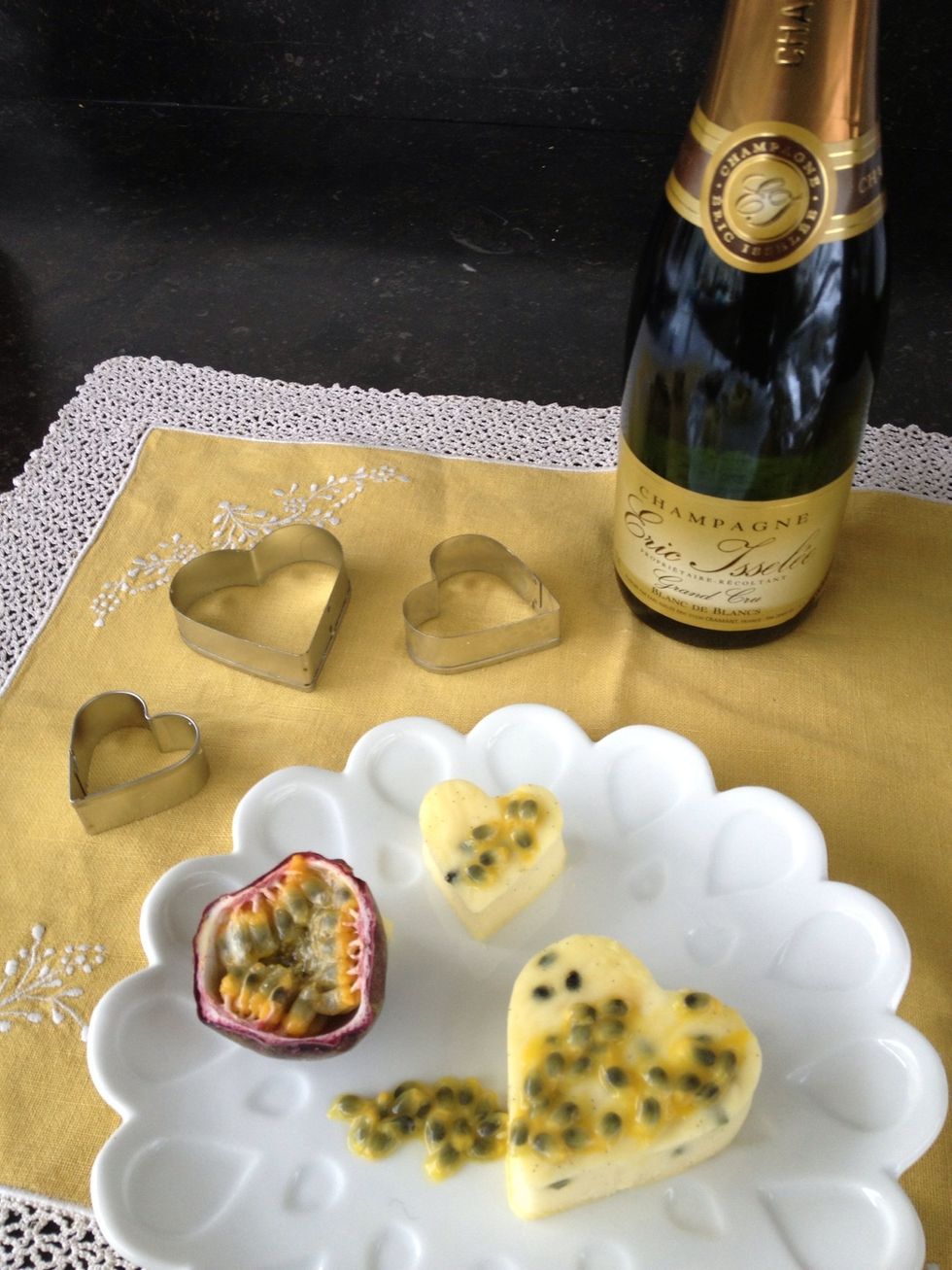 Bon appetit! (& Happy Valentine) Wine tip: champagne. mykitchendiaries.net