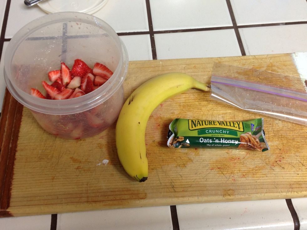 Bonus people, the next morning and you gotta to go to work and can't have that late nite snack \ud83d\ude22 here's  a cool idea add a banana and granola bar with the glazed strawberry