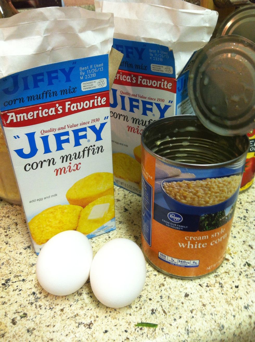 Bonus recipe! you've made it this far into the guide so you get a secret bonus recipe! 2boxes corn bread mix, 1can creamed corn, two eggs, basil, paprika, celery salt, minced garlic, red pepper flakes