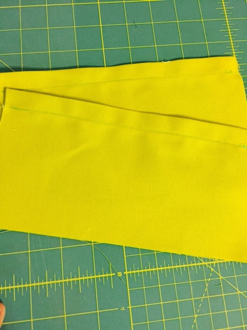 Both pockets should look like this.