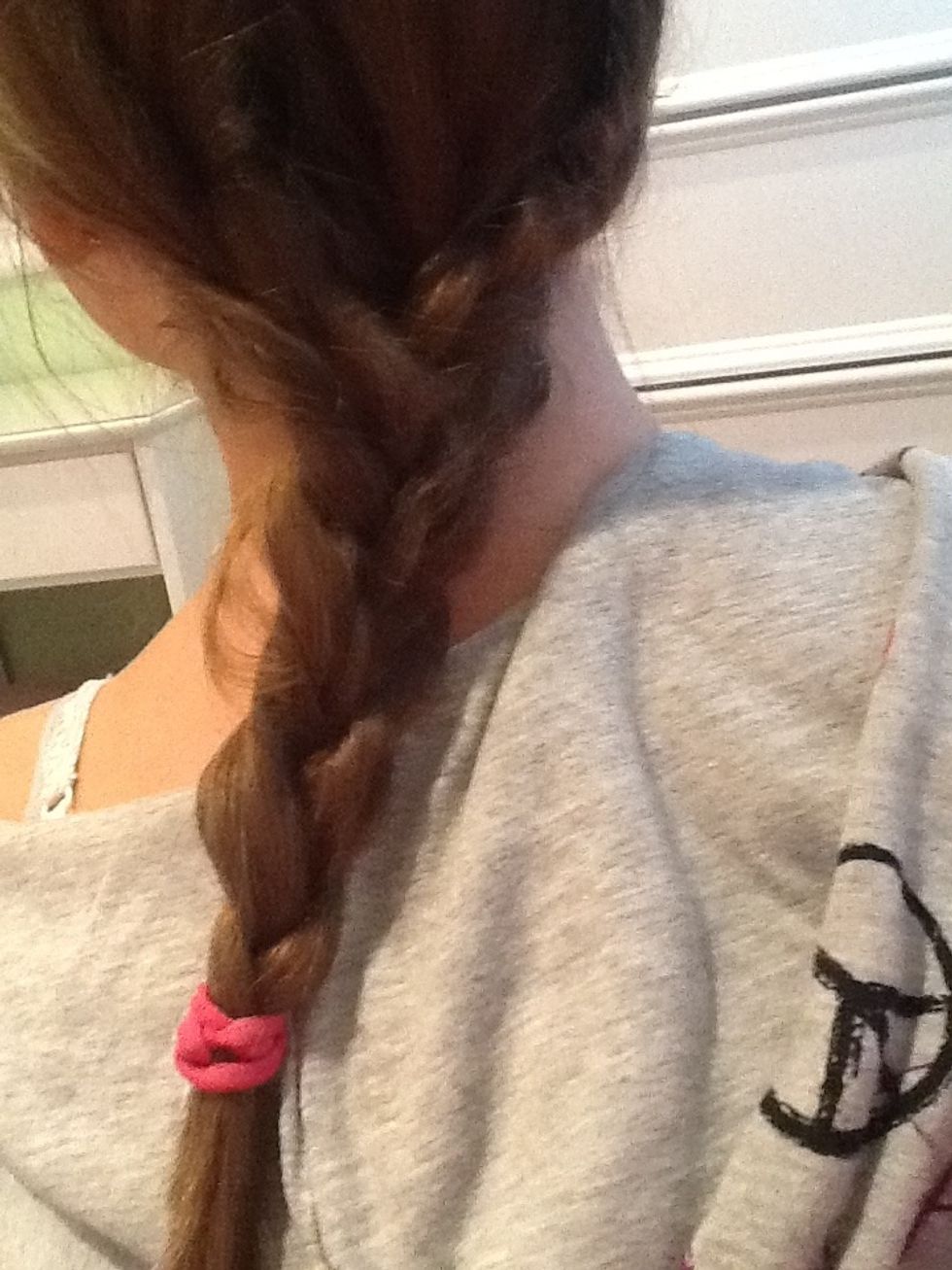 braid all three pieces together. final braid should look like this. sorry this is a little messy. I had to do it really quickly!