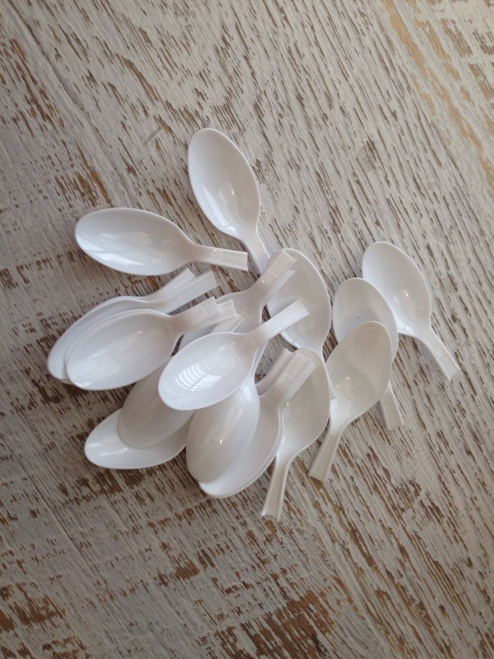 Break off the ends of all the spoons