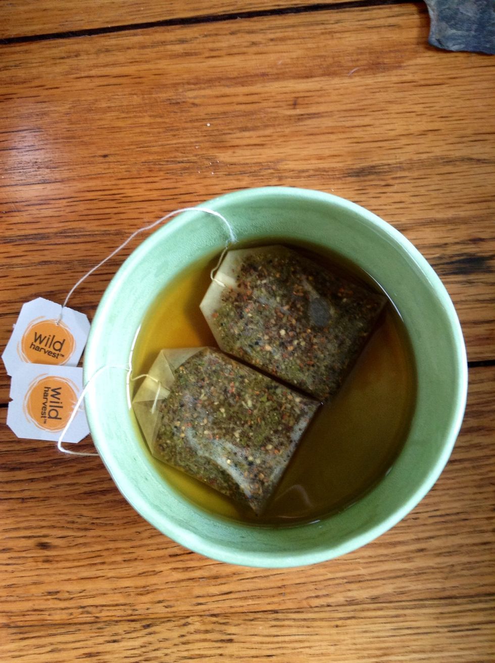 Brew the tea! Use a shallow dish and cover the tea bags with water, but don't put too much more water than that in \ud83c\udf3b
