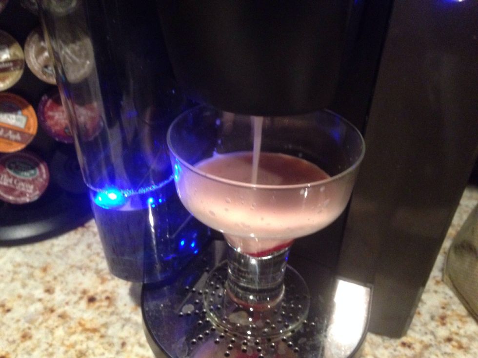 Brew the white chocolate cocoa k-cup over the gelatin. Then stir.