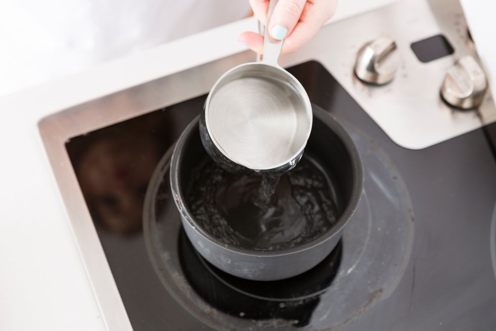 Bring 1/2 cup of water to a roiling boil.