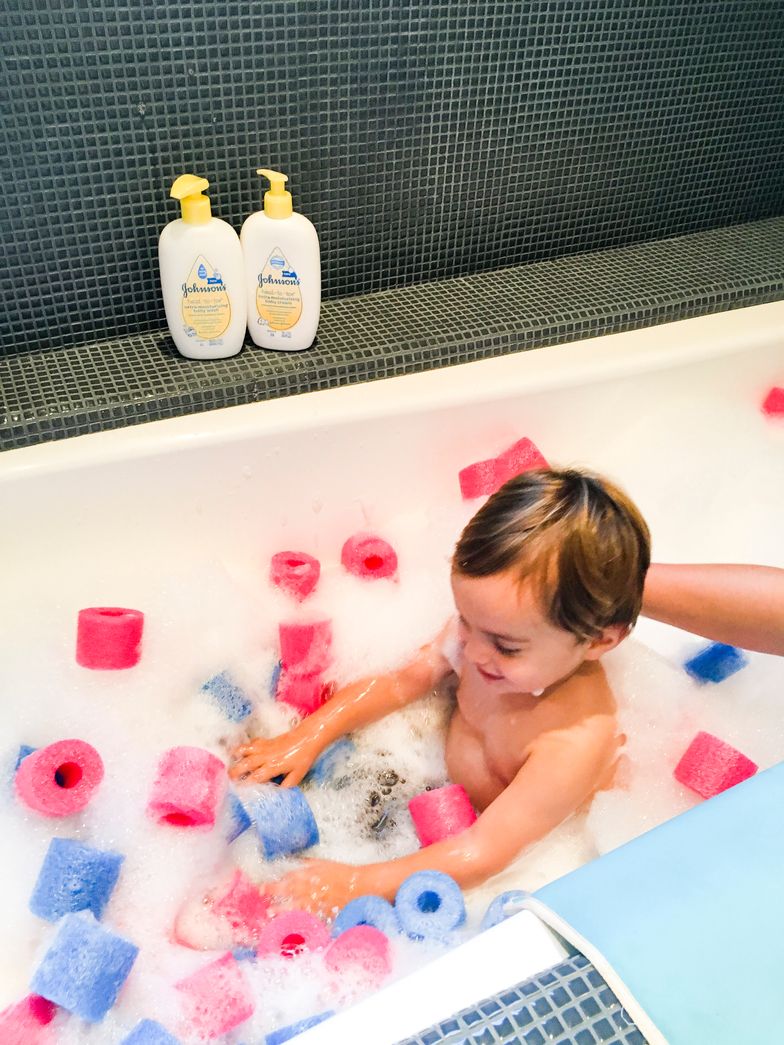 We Turned A Pool Noodle Into A Bathtub Pillow And Our Necks Couldn't Be  Happier