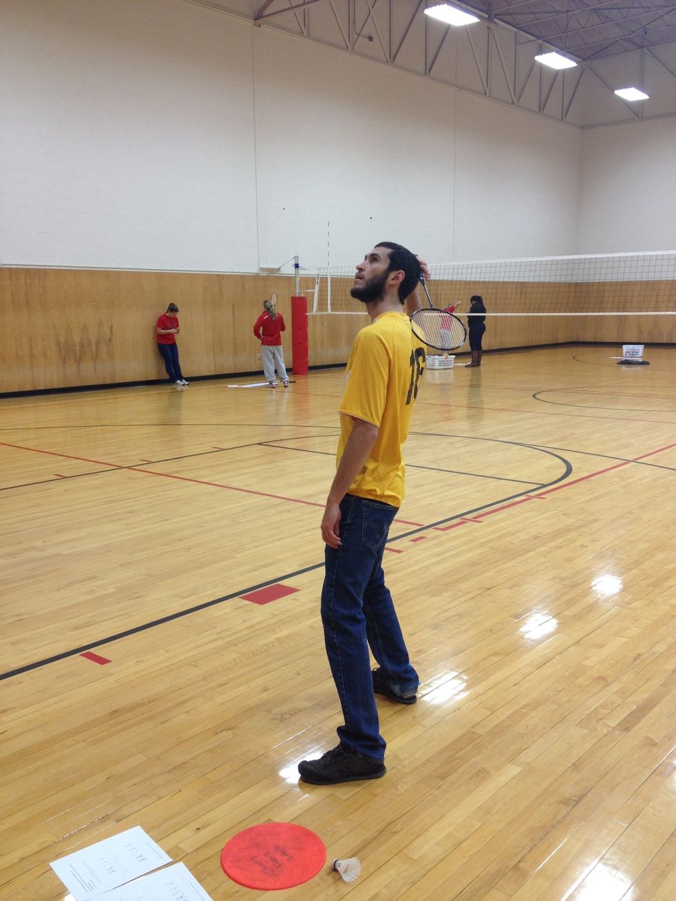 Bring racket back to scratch back position