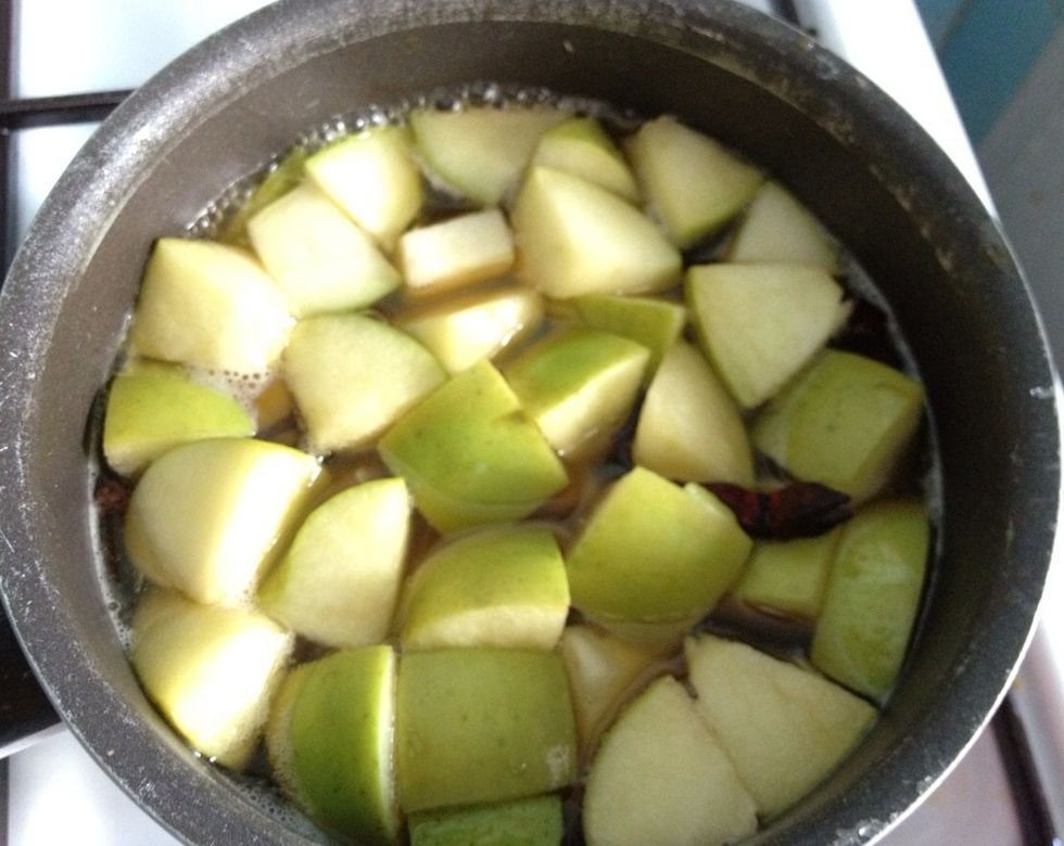 Bring this aromatic poached fruits to simmer for 5 minutes to reduce the sauce a little and let the aroma and spice blend into the fruits.