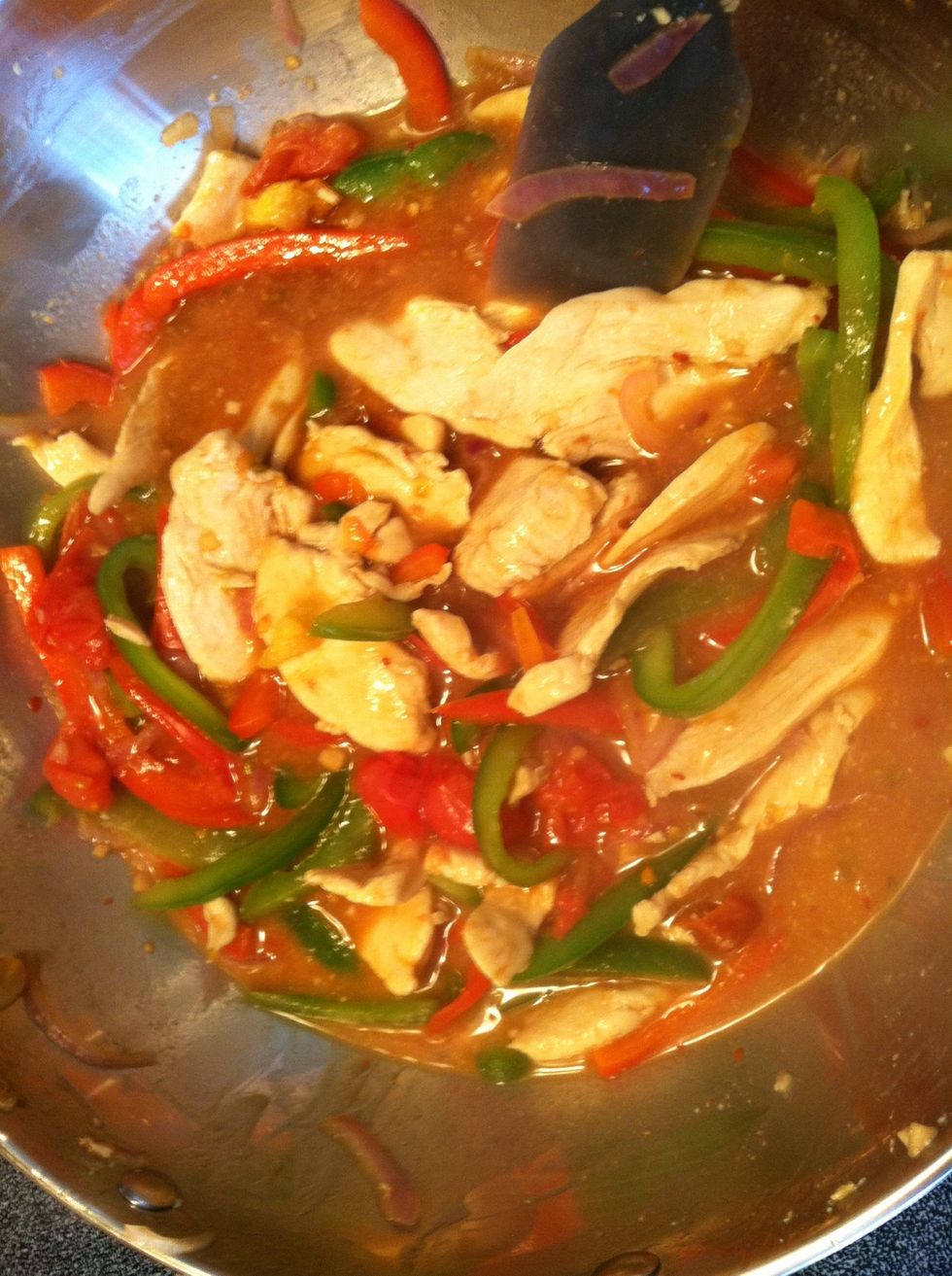 Bring to a boil on medium heat or until sauce is slightly thickened. Then you're done !!!