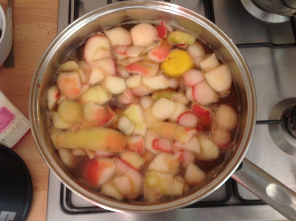 Bring to the boil and simmer for 15 minutes (smells amazing!)