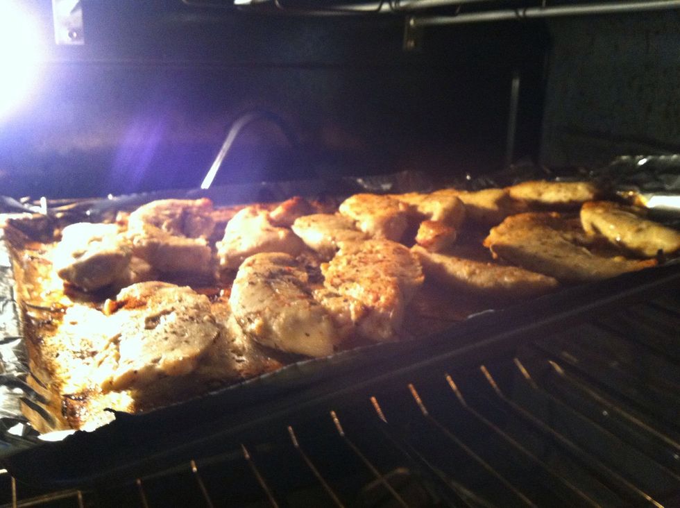 Broil on high chicken which marinated in Italian dressing