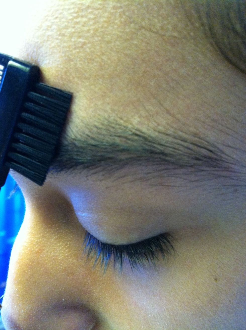 Brush out your eyebrows