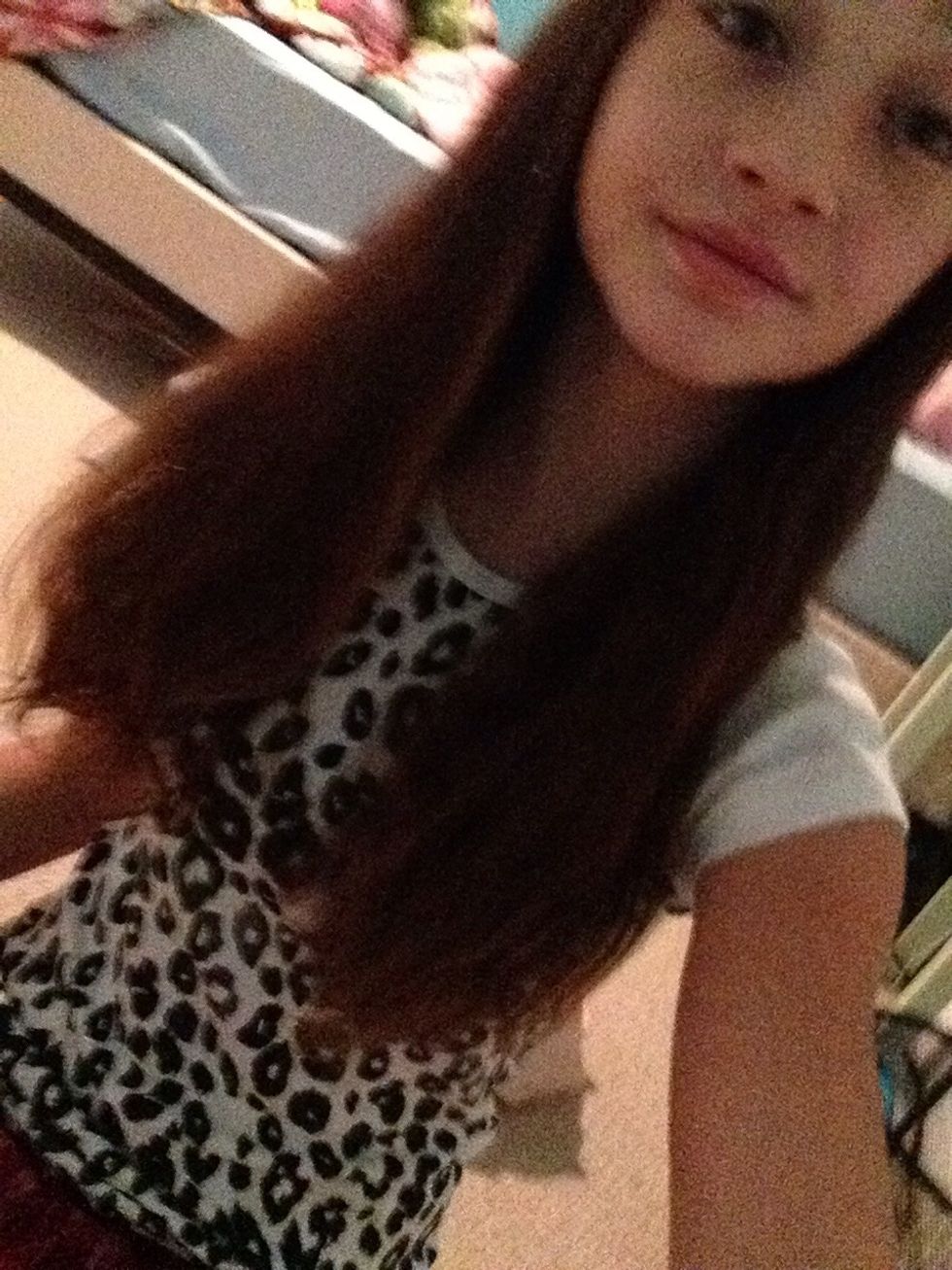 Brush your hair completely so that there are no more tangles.