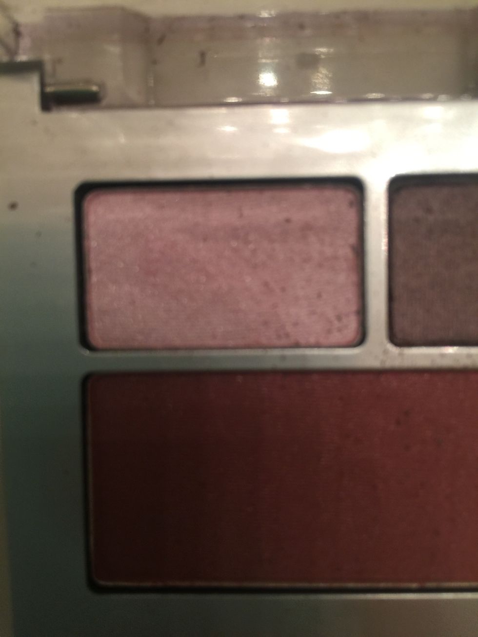 BUBBLEGUM pink eyeshadow