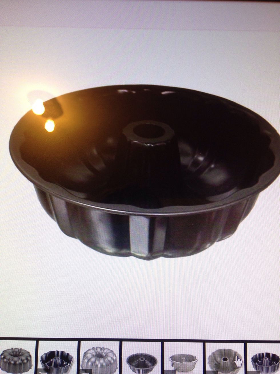 bunt pan  Used to make coffee cake  I can make coffee cake using a bunt pan