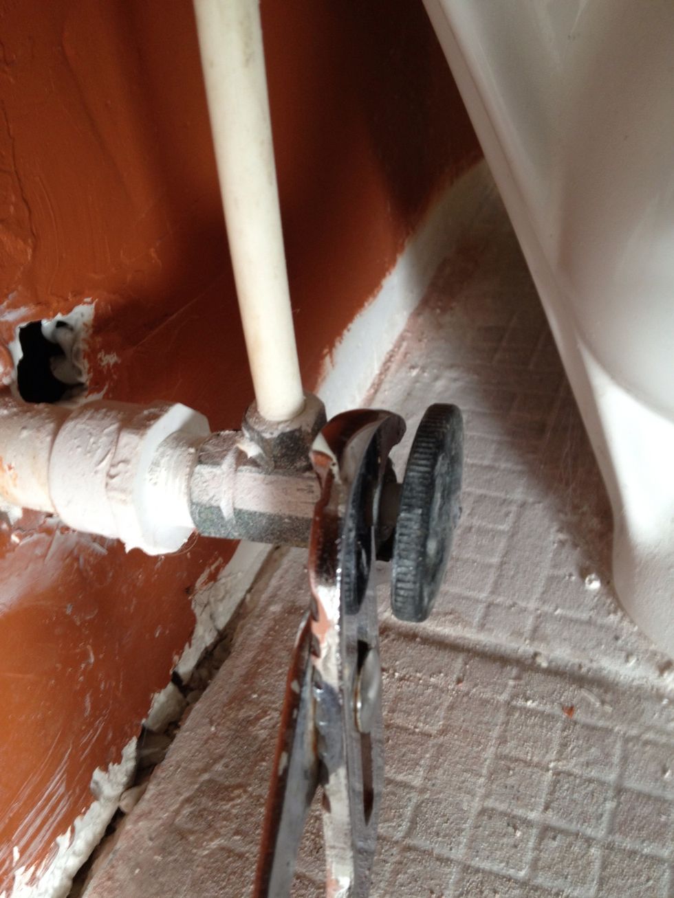 But... Here's a little trick. Remember how the valve housing is all metal with no parts to wear out, right? The little rubber piece that is likely worn out is on the threaded plunger, remember?