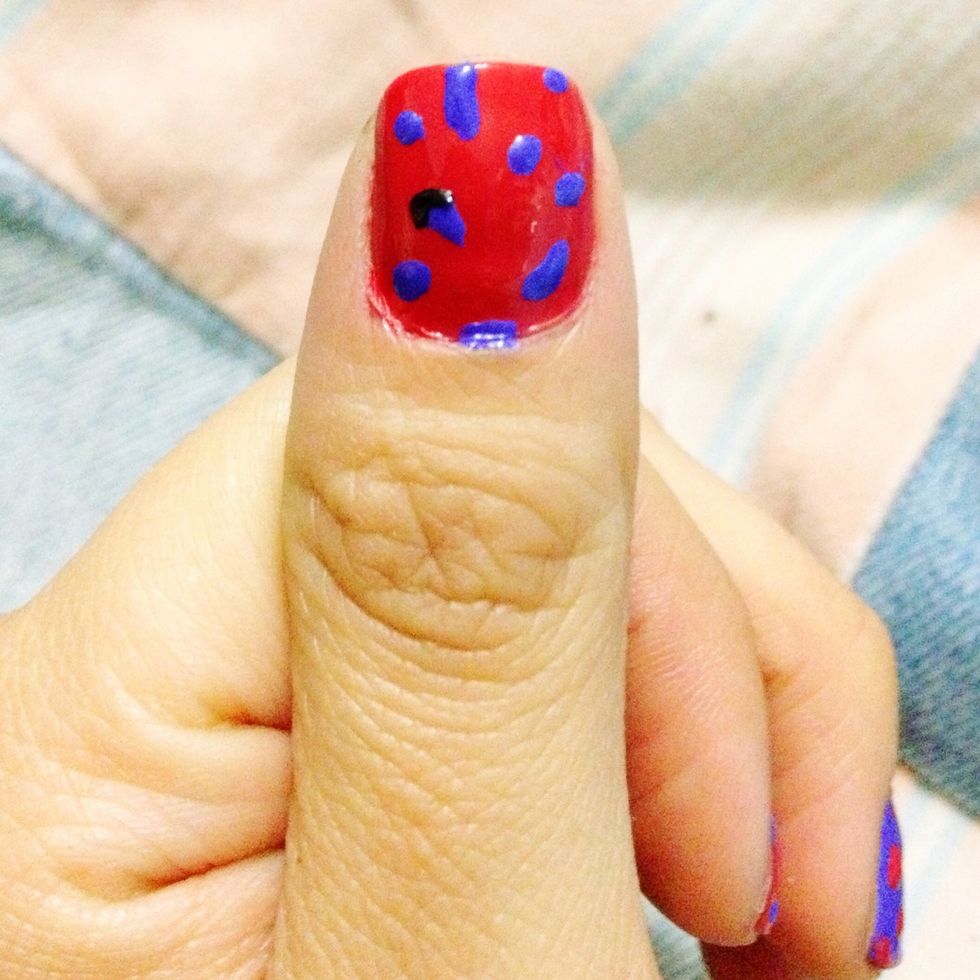 but instead of doing dots make arches on the corners of your already made dots.