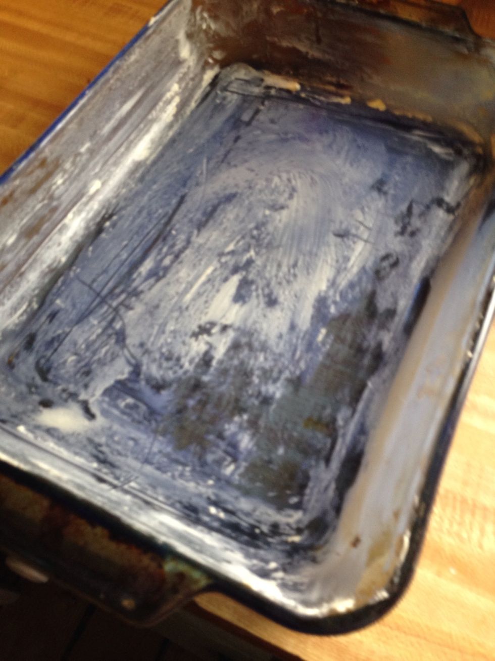 Butter a 9x13 baking dish....