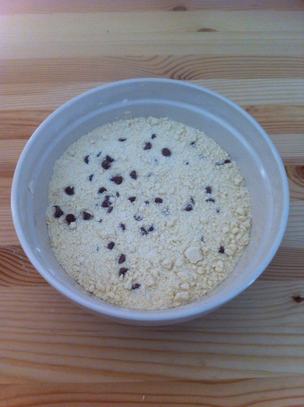 Butter, flour, salt, sugar & choc chips mixed together.